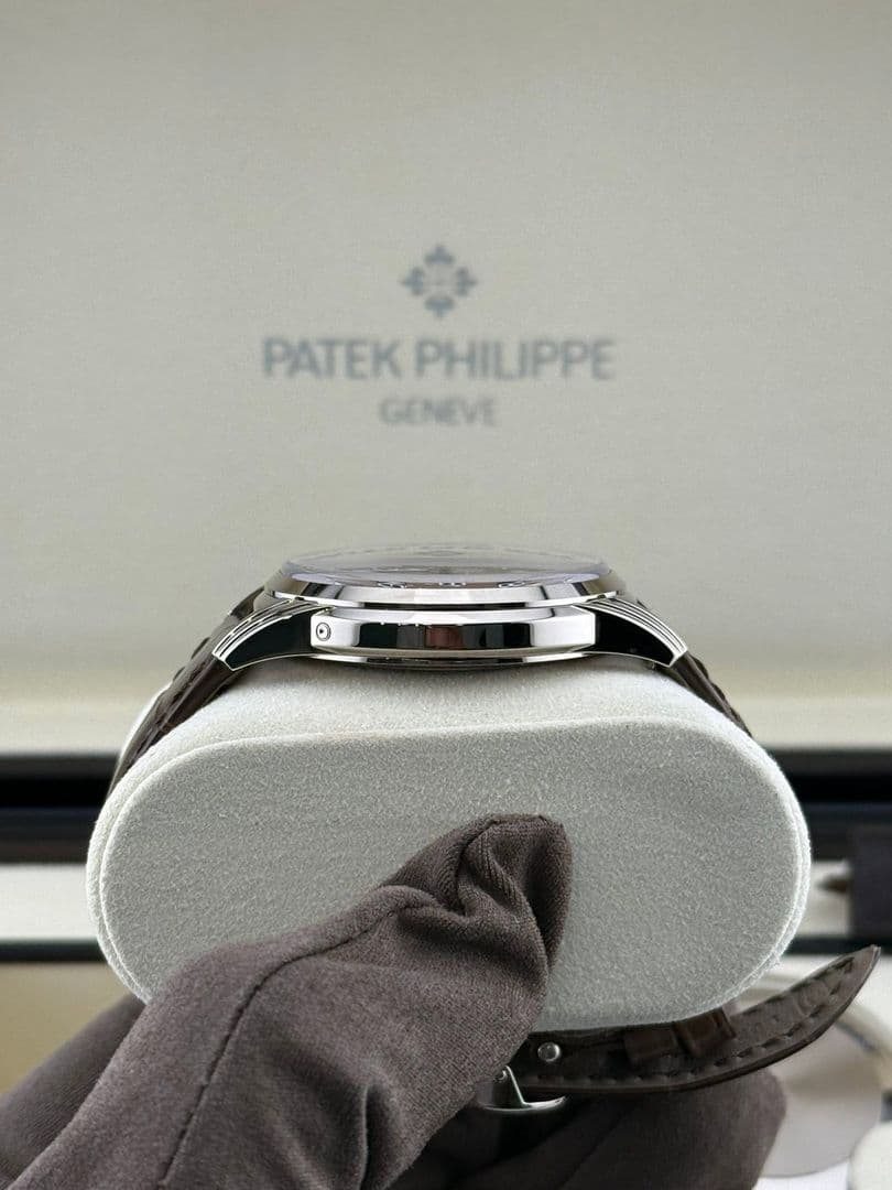 Patek Philippe grand complications 5320G
