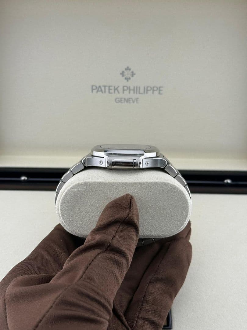 Patek Philippe nautilus 57261A