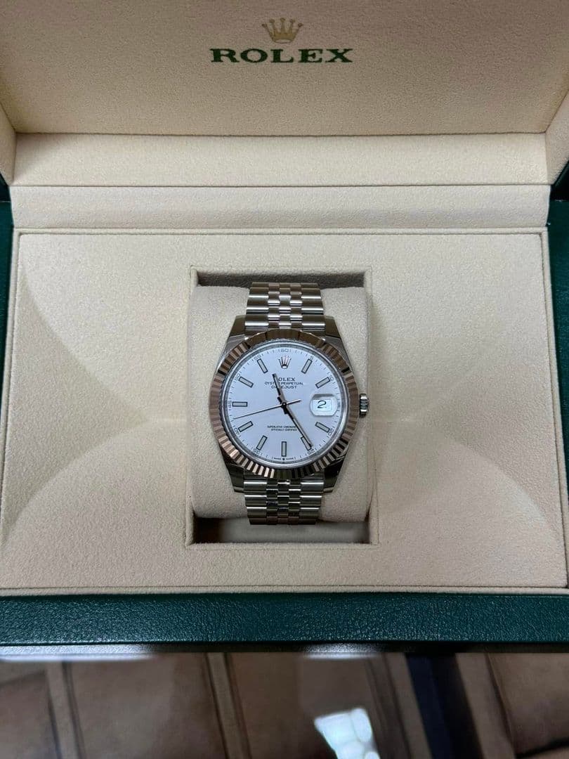Rolex Datejust ‘White Dial’ 41mm 126334