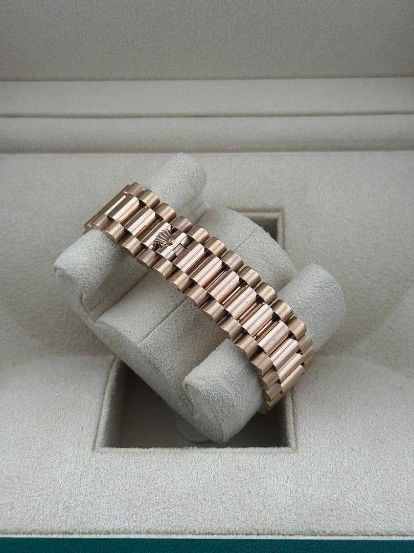 Rolex Daydate 40mm Sundust 228345RBR