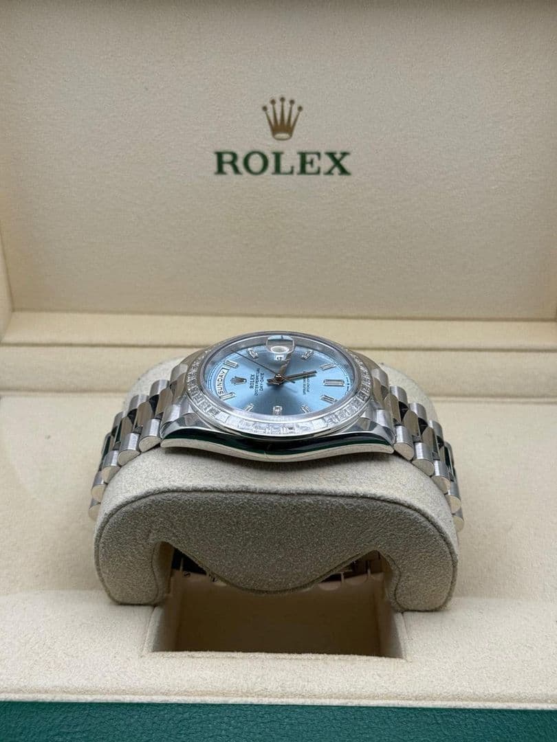 Rolex Daydate Platinum 40mm Ice Blue Baguette dial