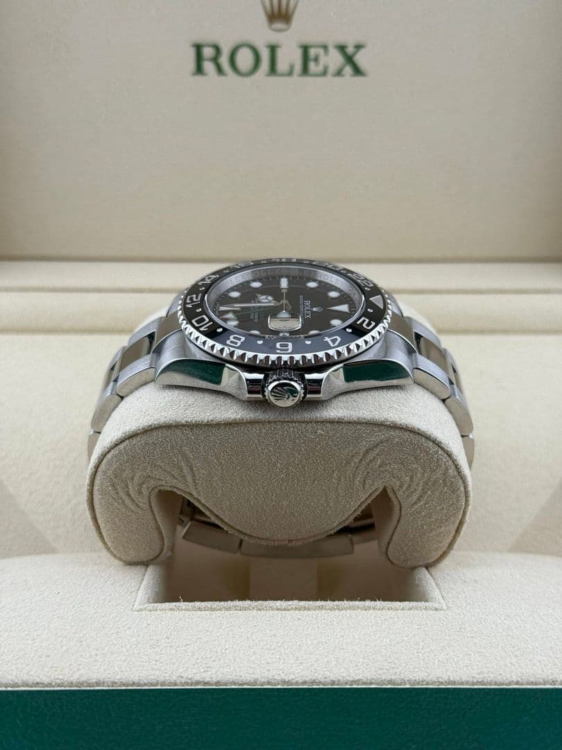 Rolex GMT-Master II 40mm 116710LN