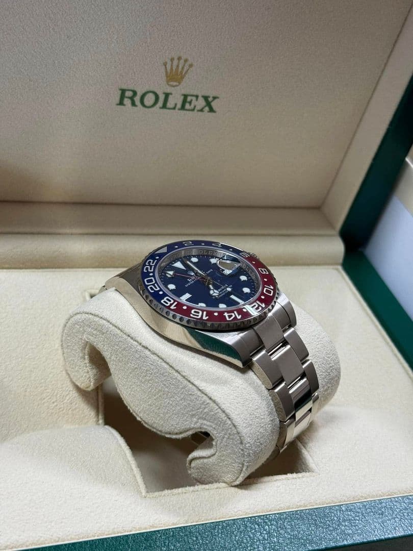 Rolex  GMT-Master II White Gold ‘Pepsi’ 40mm 126719BLRO