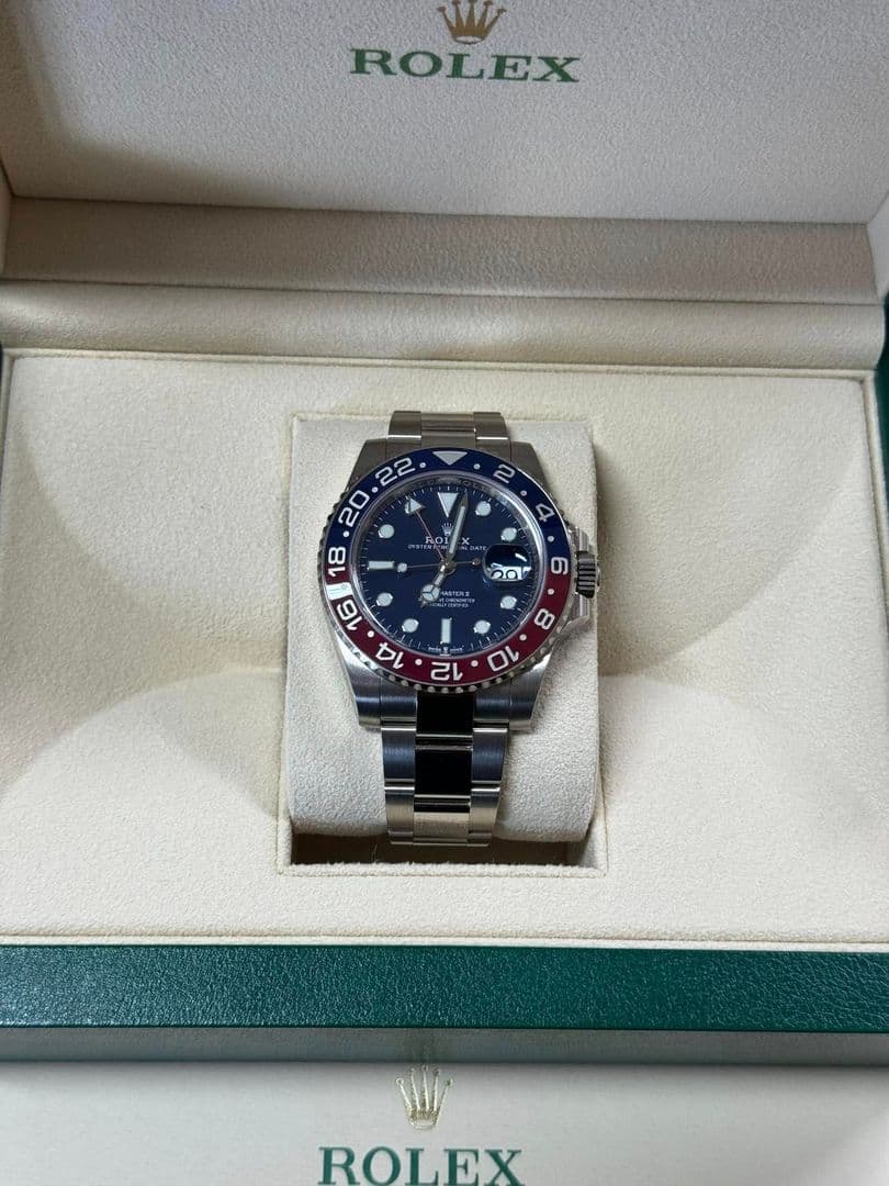 Rolex  GMT-Master II White Gold ‘Pepsi’ 40mm 126719BLRO