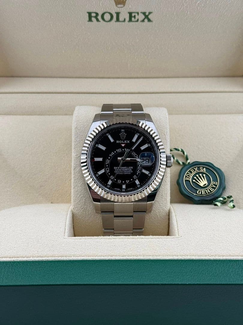 Rolex Skydweller 42mm Black dial 326934